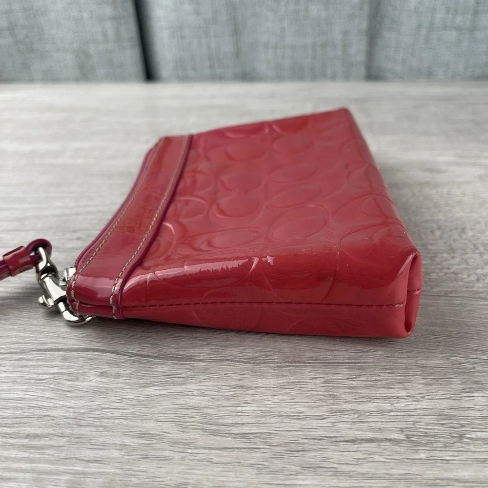 Coach Pink Patent Leather Wristlet Purse Clutch Y2K Shiny Fair